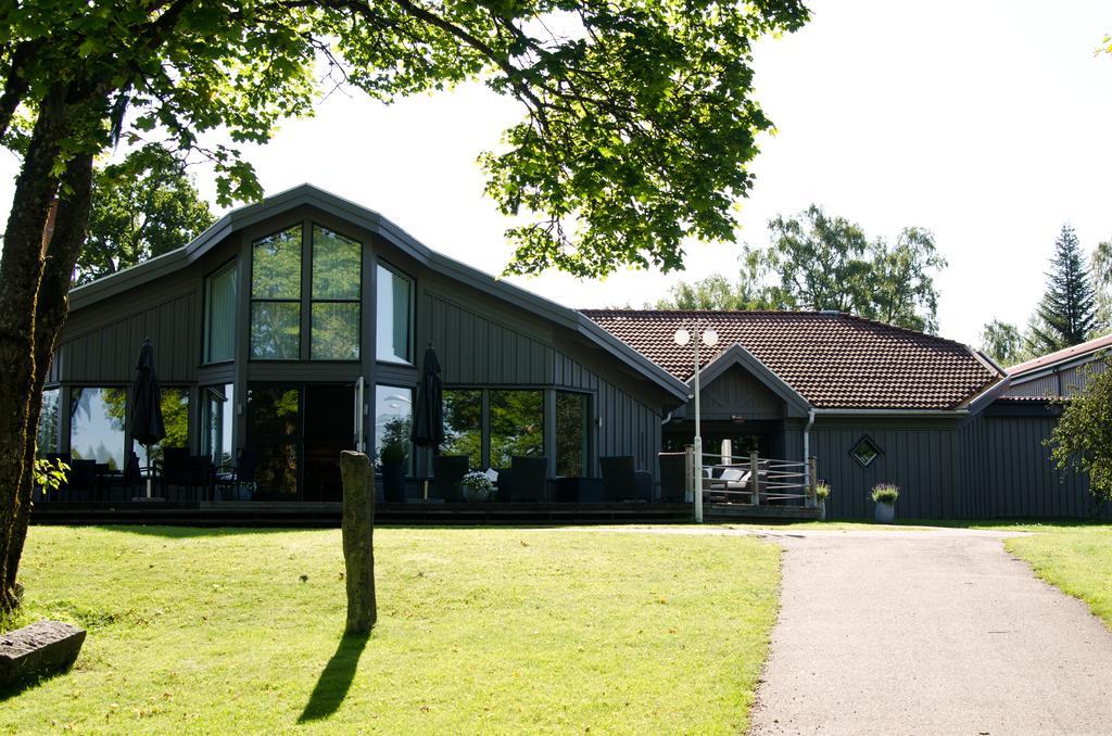 Hotell Lassalyckan Ulricehamn Exterior photo