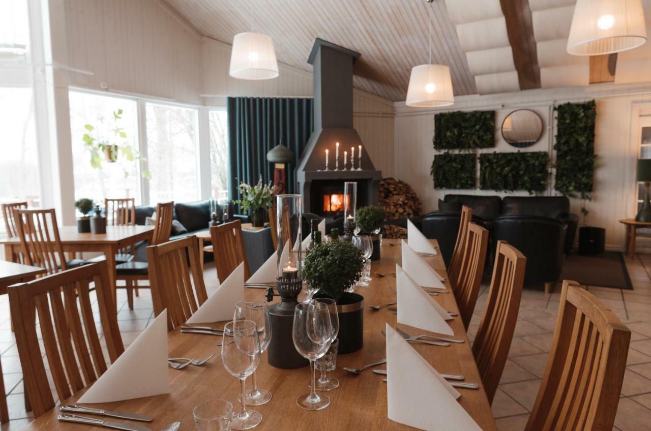 Hotell Lassalyckan Ulricehamn Exterior photo